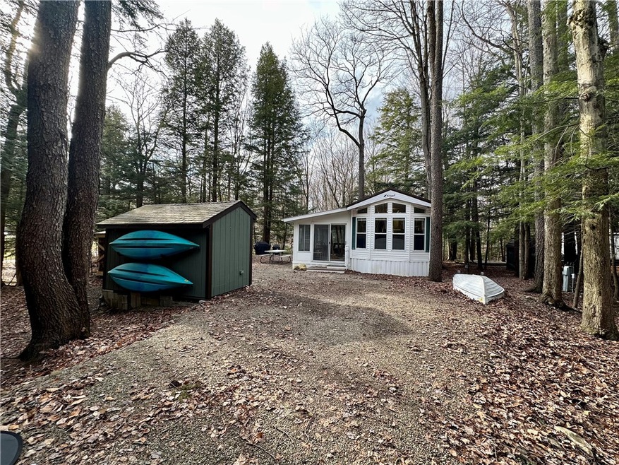 Private Wooded Lot with Gorgeous LAKE views!