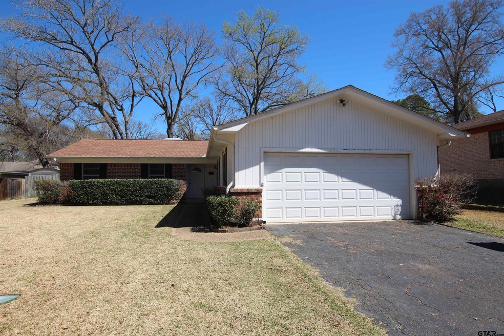 4622 Cambridge Dr, Tyler, TX 75703 - photo 1