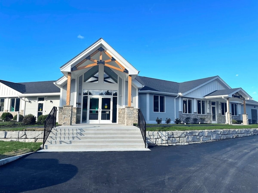 44 Westgate Dr unit 44-106, Dover, NH 03820 - photo 1