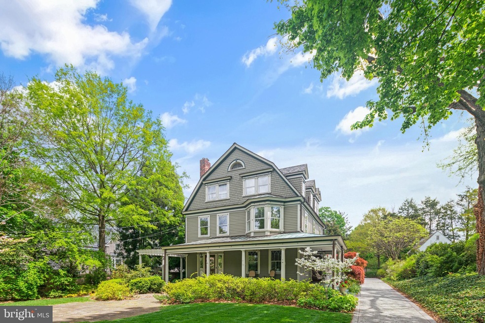 563 Warwick Rd, Haddonfield, NJ 08033 - photo 1