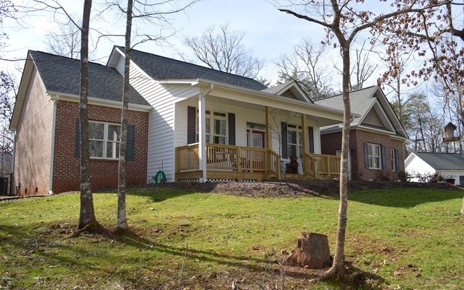 1205 Oak Pointe Dr, Hiawassee, GA 30546 - photo 1