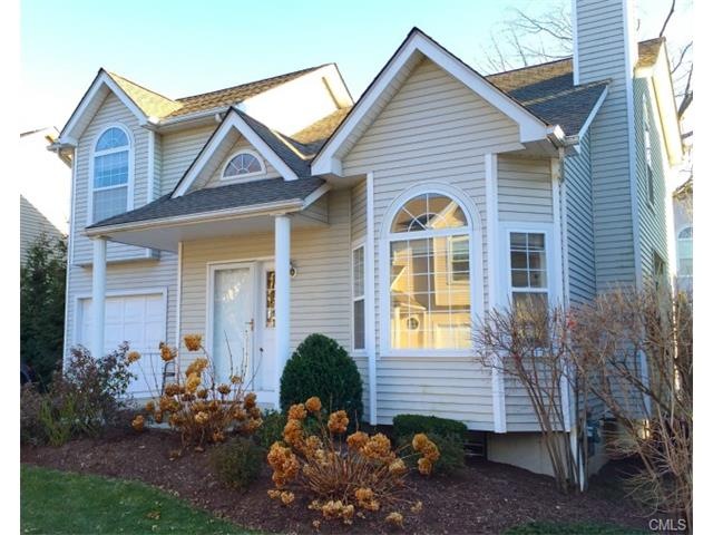 596 Glenbrook Rd unit 33, Stamford, CT 06906 - photo 1