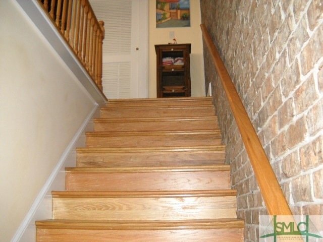 27 E Jones Ln unit Carriage House, Savannah, GA 31401 - photo 1