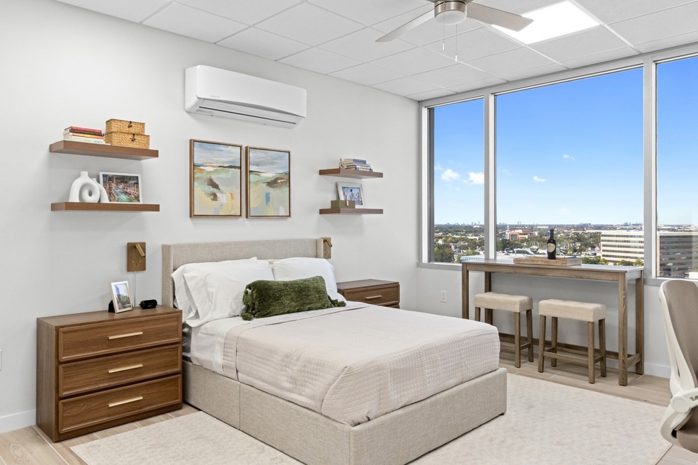 9800 Centre Pkwy unit 1004, Houston, TX 77036 - photo 1