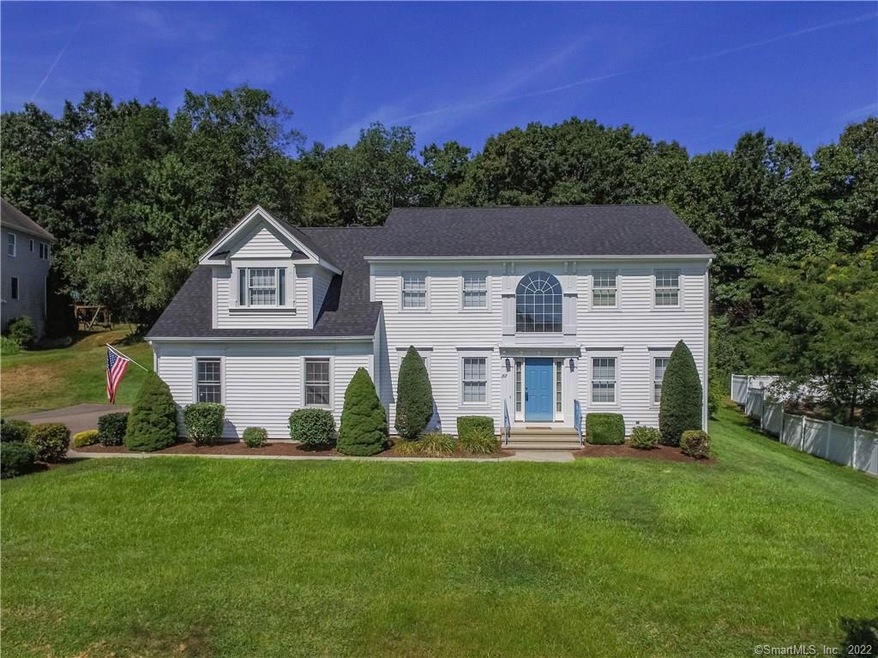 207 Bluff Point Rd, South Glastonbury, CT 06073 - photo 1