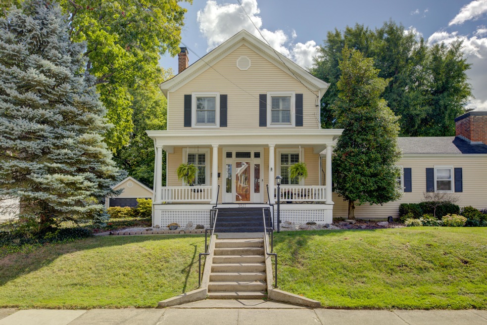 1-print-1_front_exterior