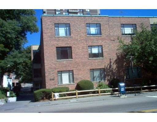 573 Washinton St unit 30, Brookline, MA 02446 - photo 1