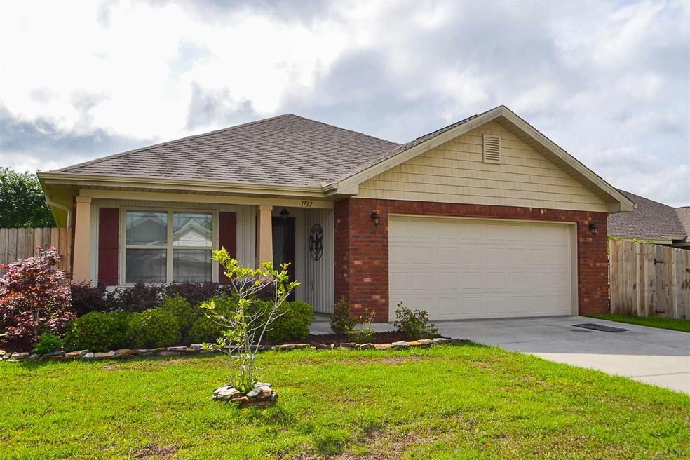 Gorgeous curb appeal! $1000's in new landscaping!