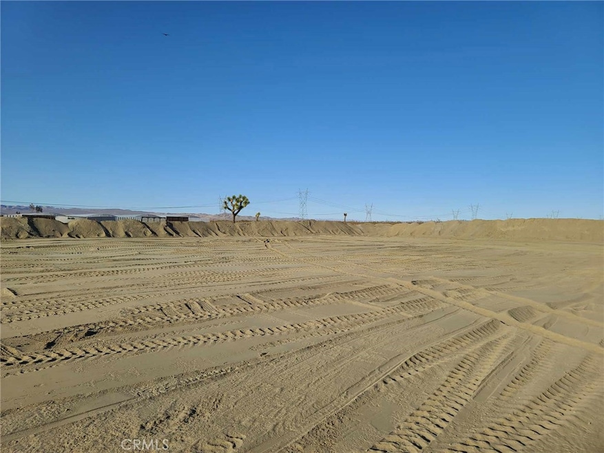 15972 El Esteban Rd, Phelan, CA 92371 - photo 1