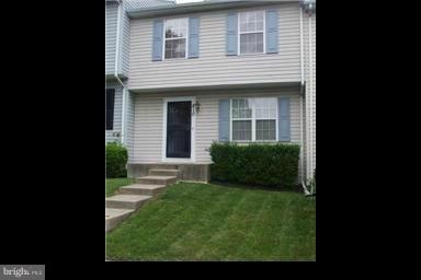 810 Nalley Rd, Hyattsville, MD 20785 - photo 1