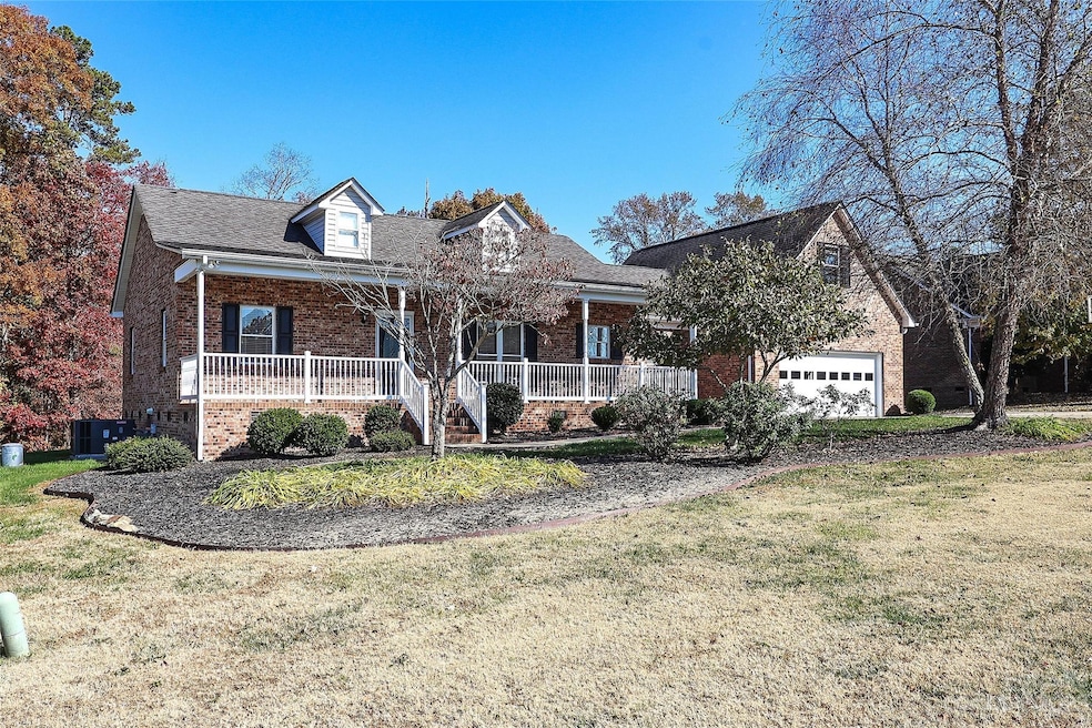 846 Old Farm Rd, Oakboro, NC 28129 MLS CAR4088771