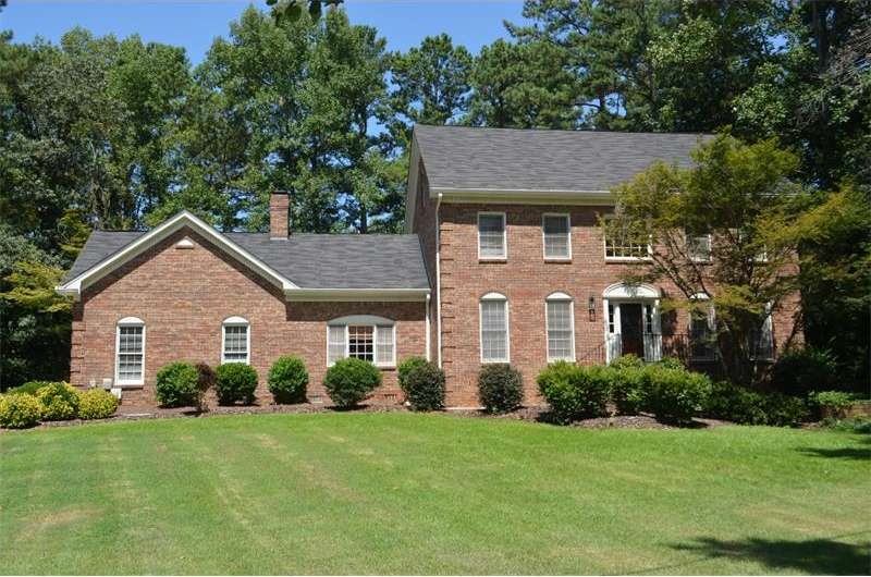 Beautiful all brick home with 4 levels located on 