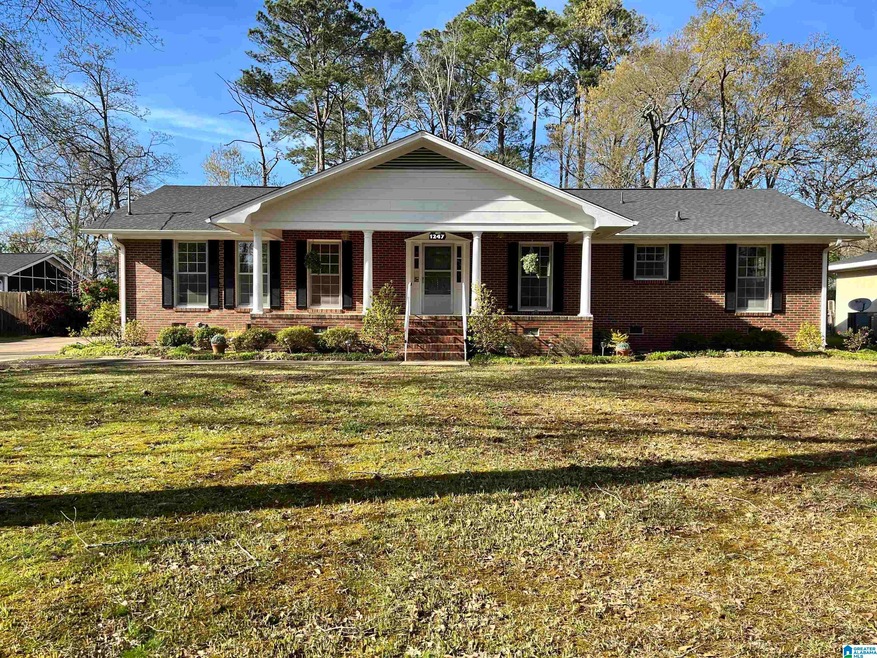 1247 Sangster Rd, Gadsden, AL 35901 - photo 1