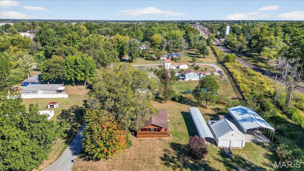 504 Elm St, Godfrey, IL 62035 - photo 1