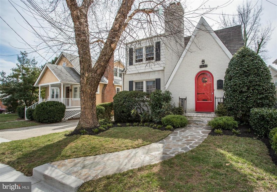 4622 Rosedale Ave, Bethesda, MD 20814 - photo 1