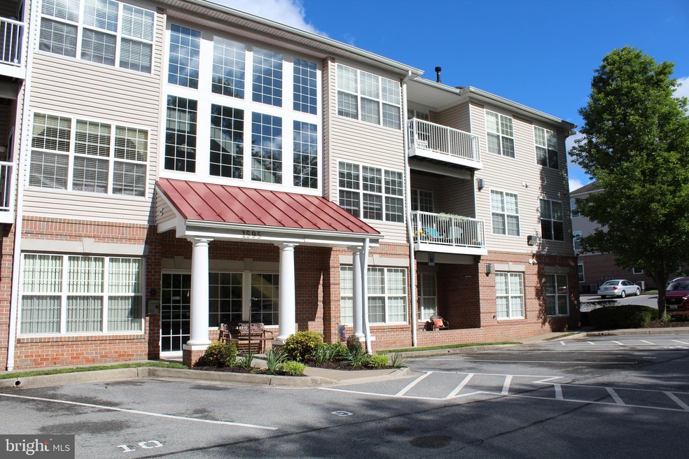 1595 Homeland Dr unit 1E, Sykesville, MD 21784 - photo 1