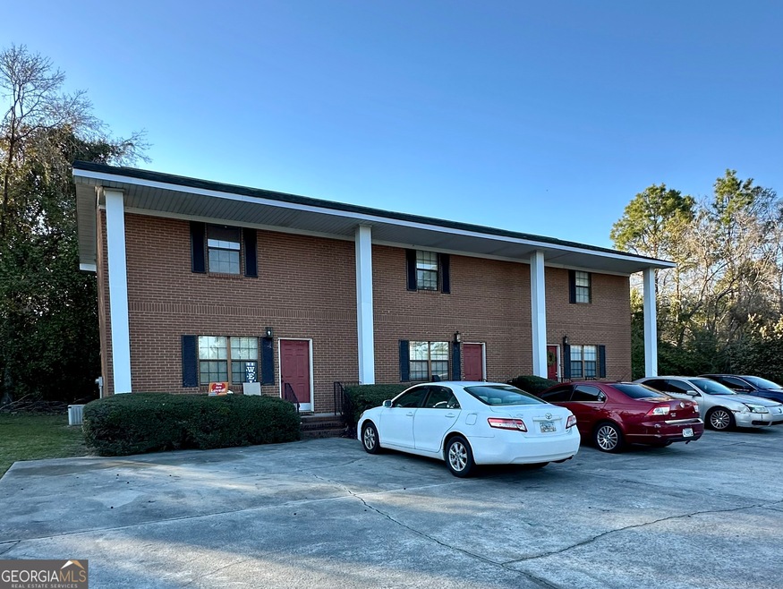 Sold $600,000 • Co-Listing Agent