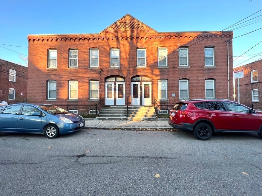82 Raymond St unit 82, Allston, MA 02134 - photo 1