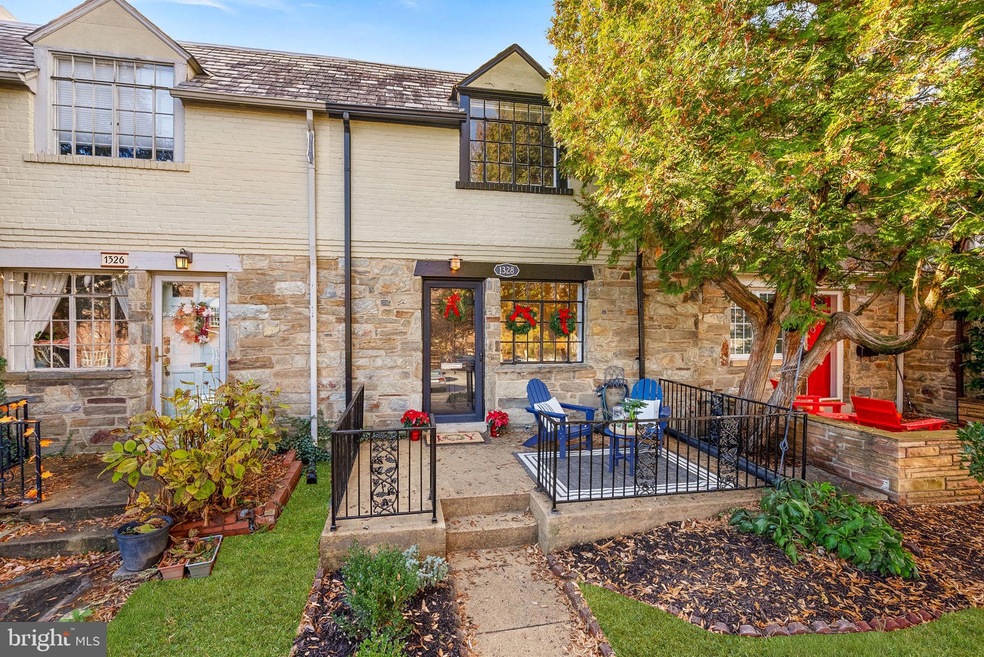 Under Contract $825,000