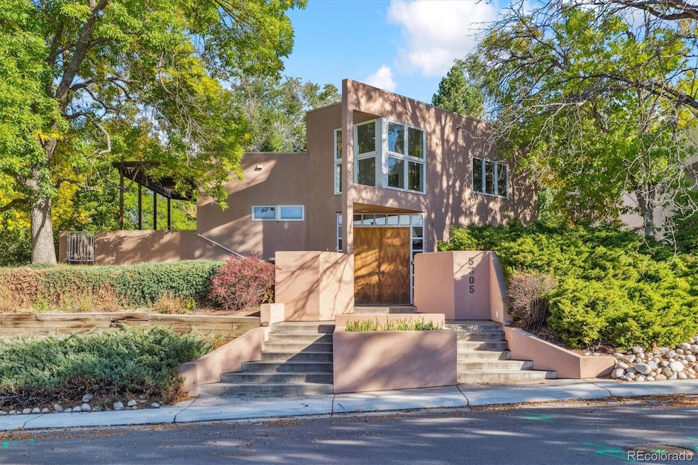 Under Contract $850,000