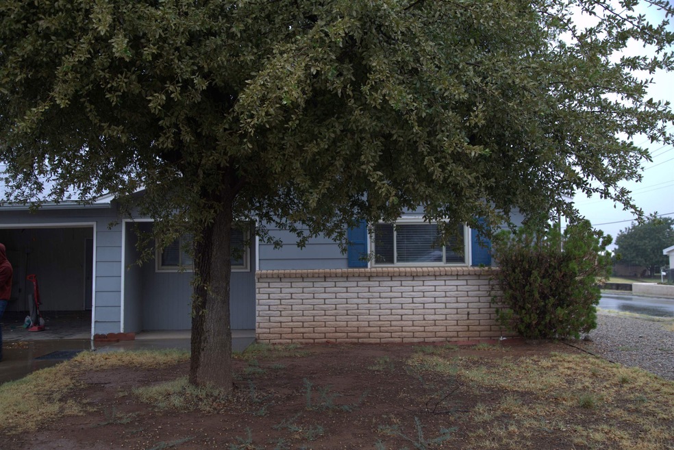 2311 Princeton Ave, Alamogordo, NM 88310 - photo 1