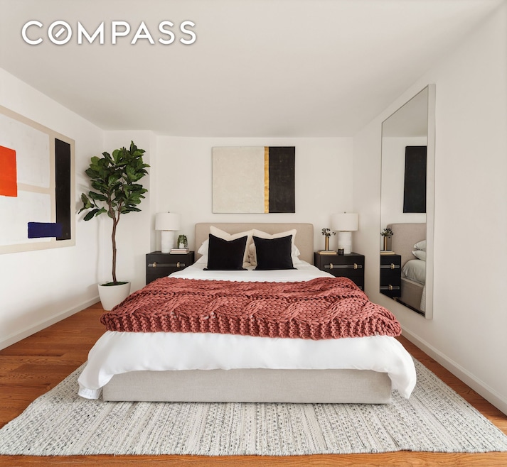 For Sale $825,000 • Co-Listing Agent