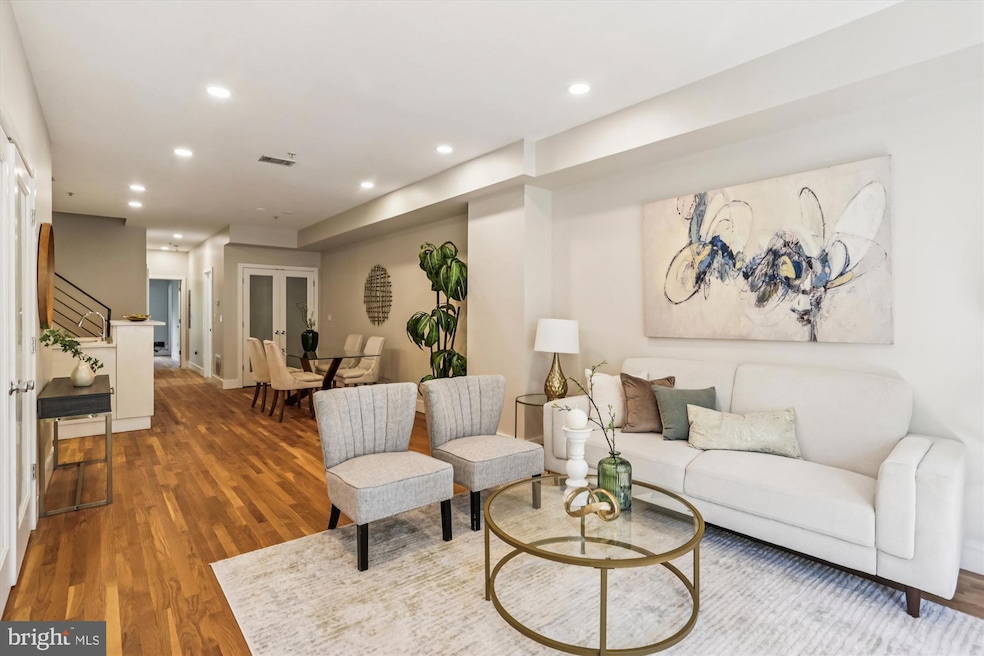 For Sale $897,000 • Co-Listing Agent