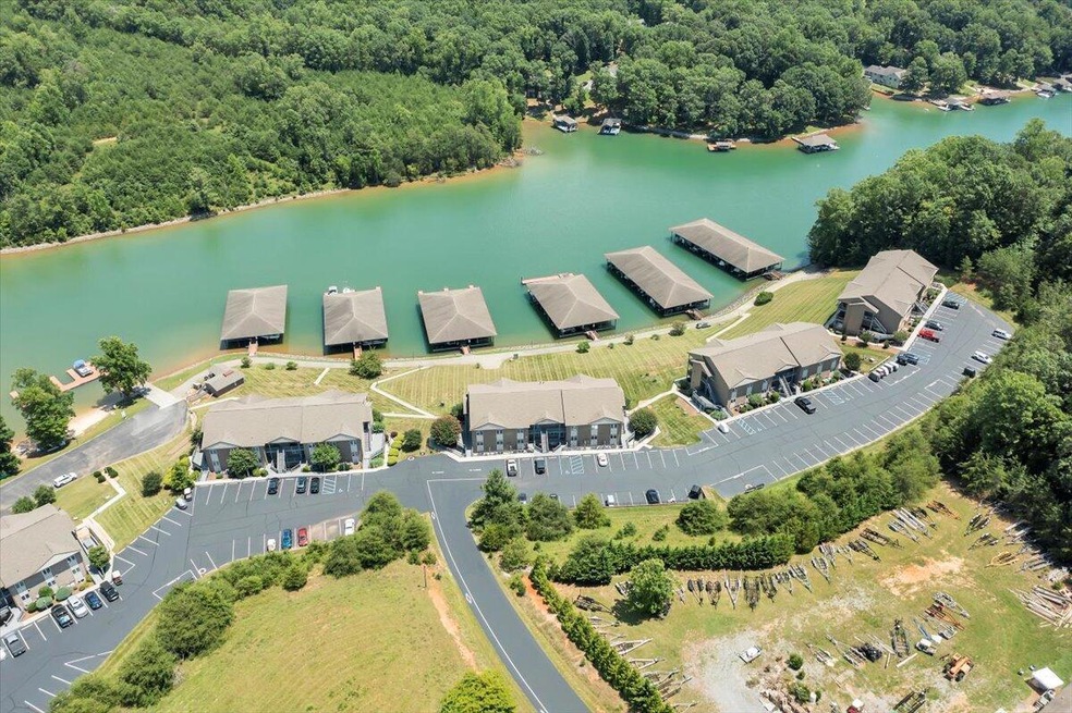 Mariners Village