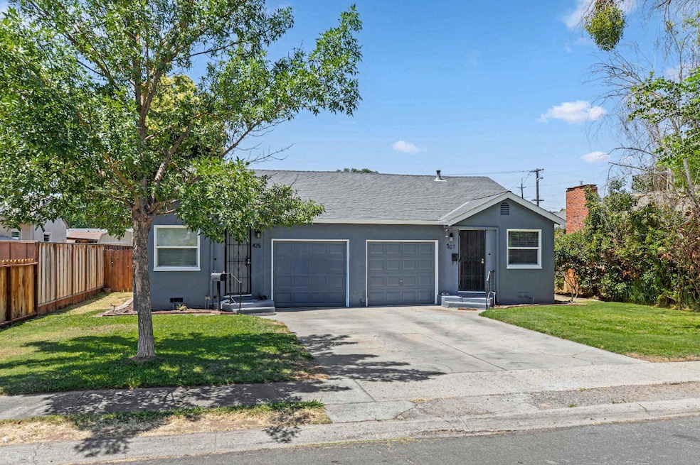 For Sale $390,000 • Co-Listing Agent