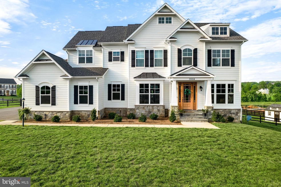 35614 Sweet Branch Ct, Purcellville, VA 20132 - photo 1