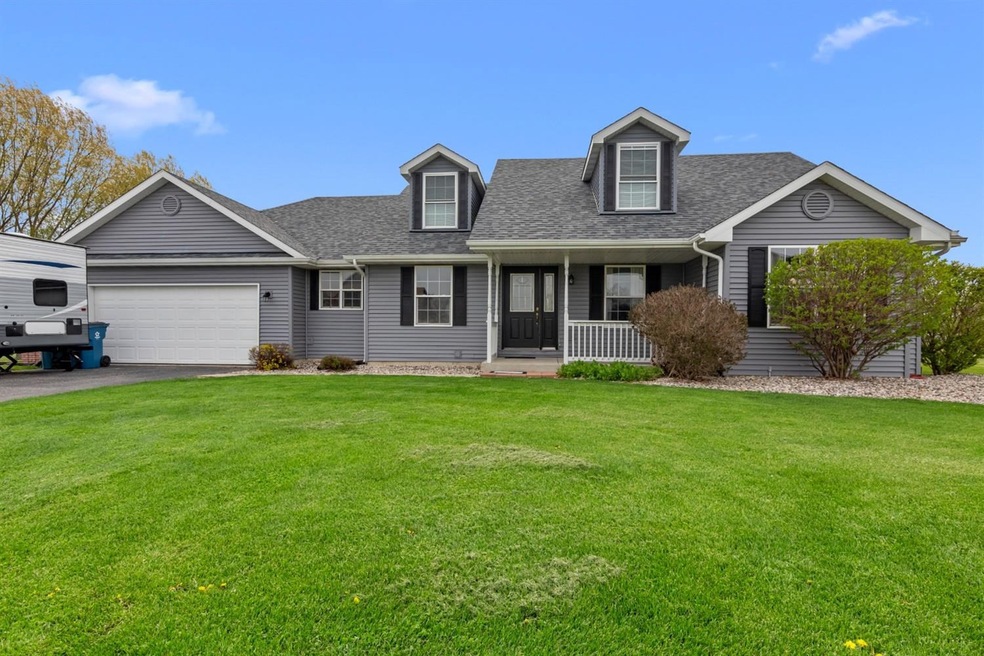 10330 Cass St, Crown Point, IN 46307 - photo 1