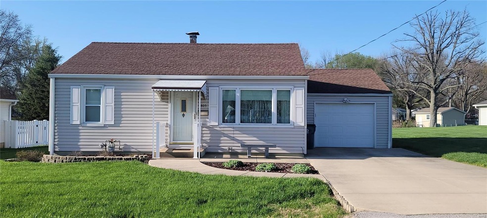 Welcome to 805 Kneedler