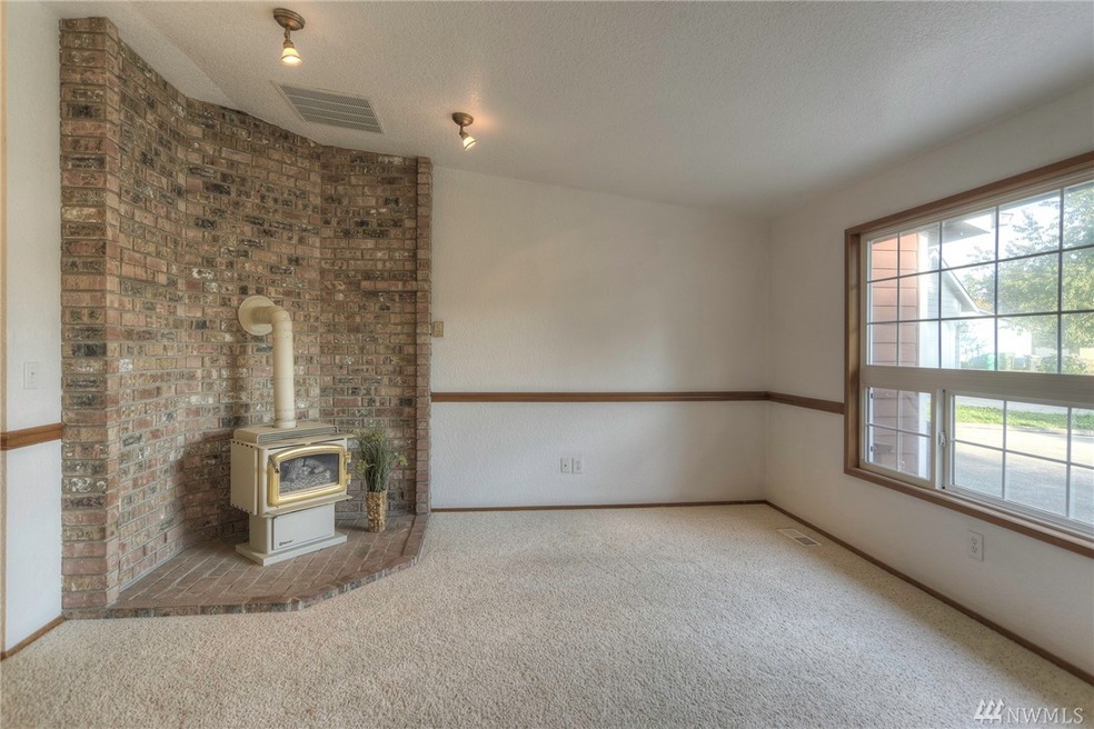 2204 Tandem Ct SE, Olympia, WA 98501 - photo 1