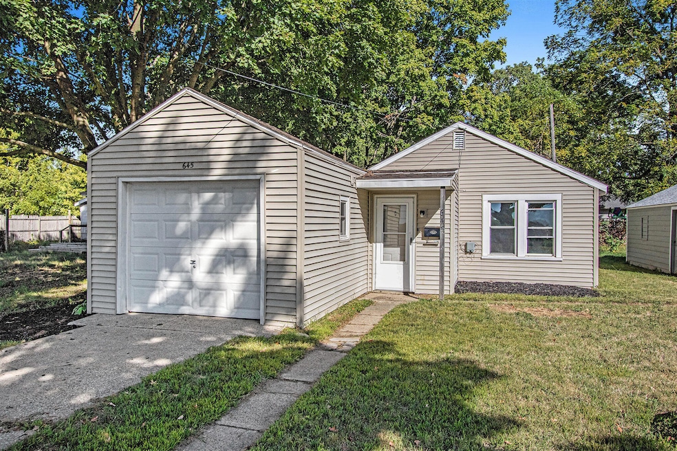 645 N 11th St, Niles, MI 49120 - photo 1