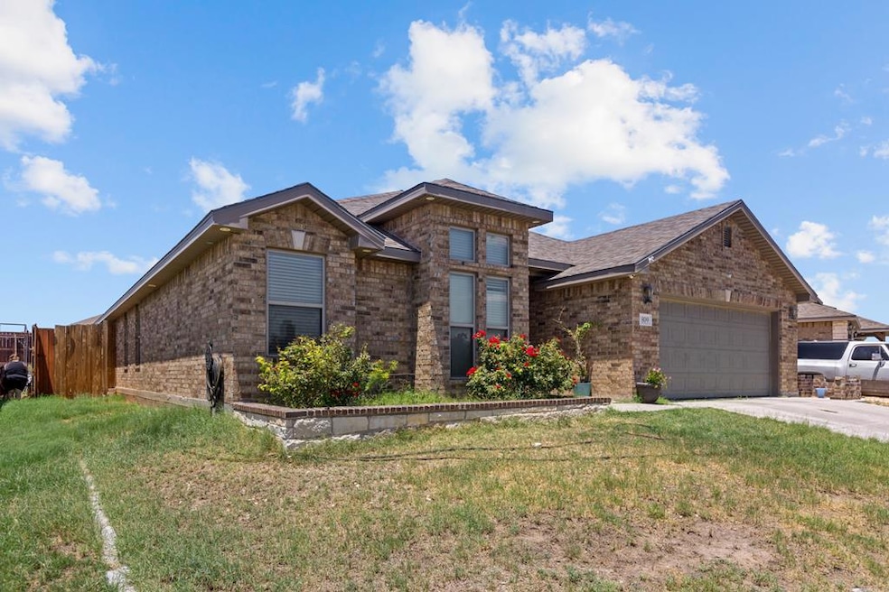 809 E 92nd St, Odessa, TX 79765 - photo 1