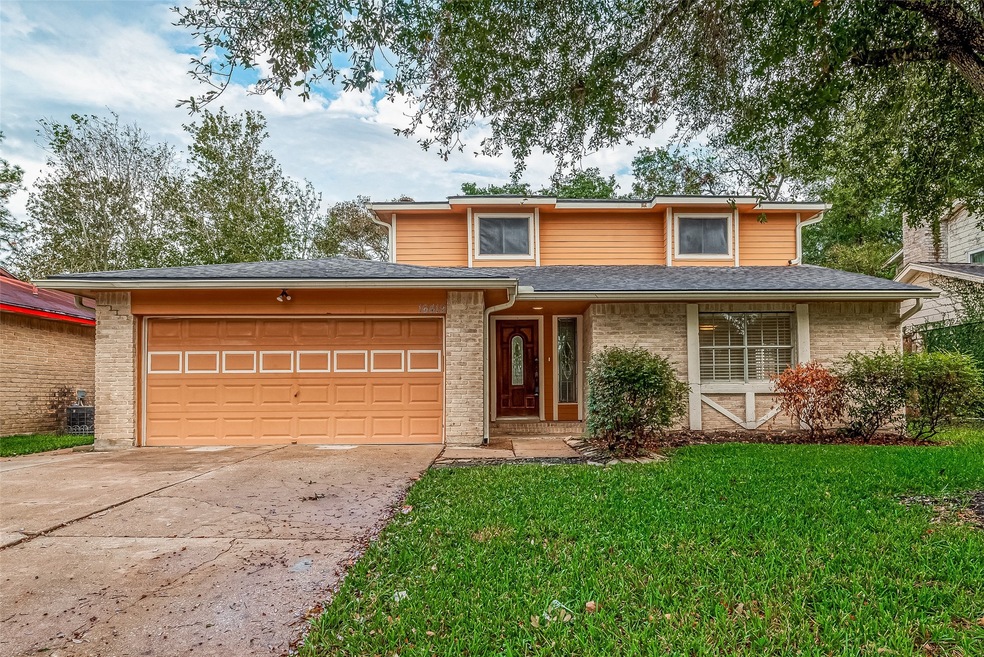 16419 Barcelona Dr, Friendswood, TX 77546 - photo 1