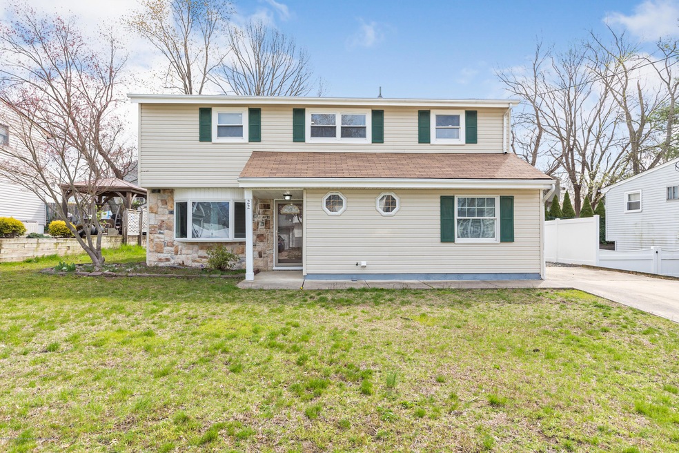 22 Twain Ave, Old Bridge, NJ 08857 - photo 1