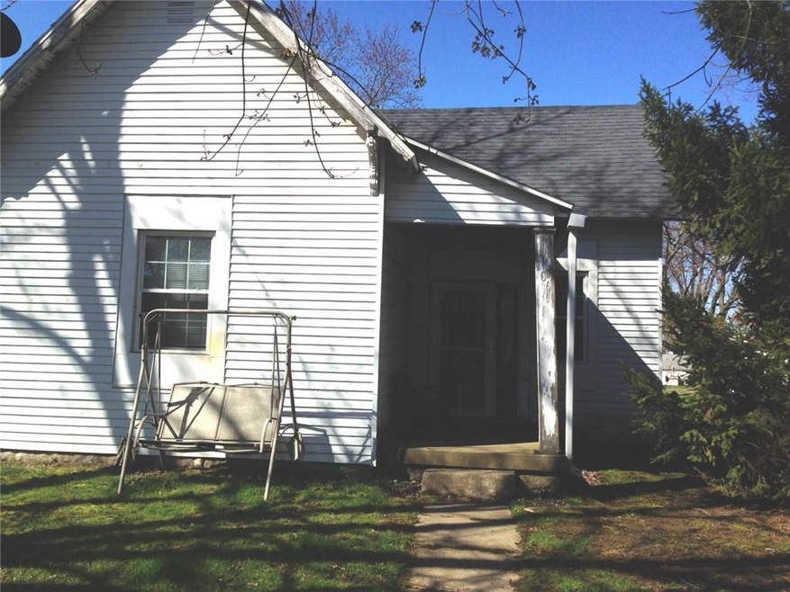 106 S Pike St, Kirklin, IN 46050 - photo 1