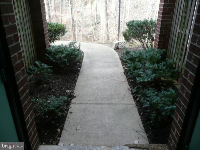609 Hudson Ave unit 125, Takoma Park, MD 20912 - photo 1