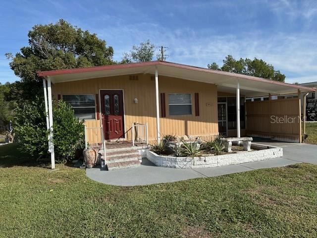 7402 Eastern Circle Dr, Brooksville, FL 34613 - photo 1