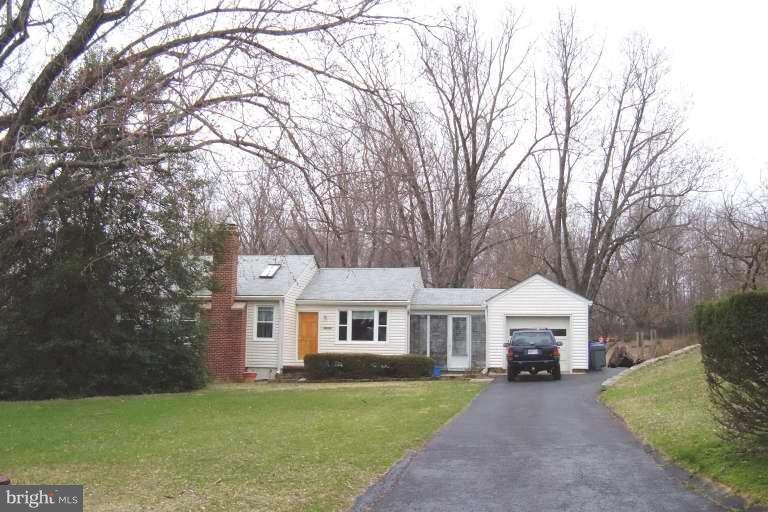 15100 Liberty Grove Dr, Burtonsville, MD 20866 - photo 1