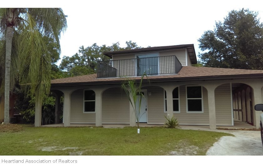 135 Jamison Ave, Lake Placid, FL 33852 - photo 1