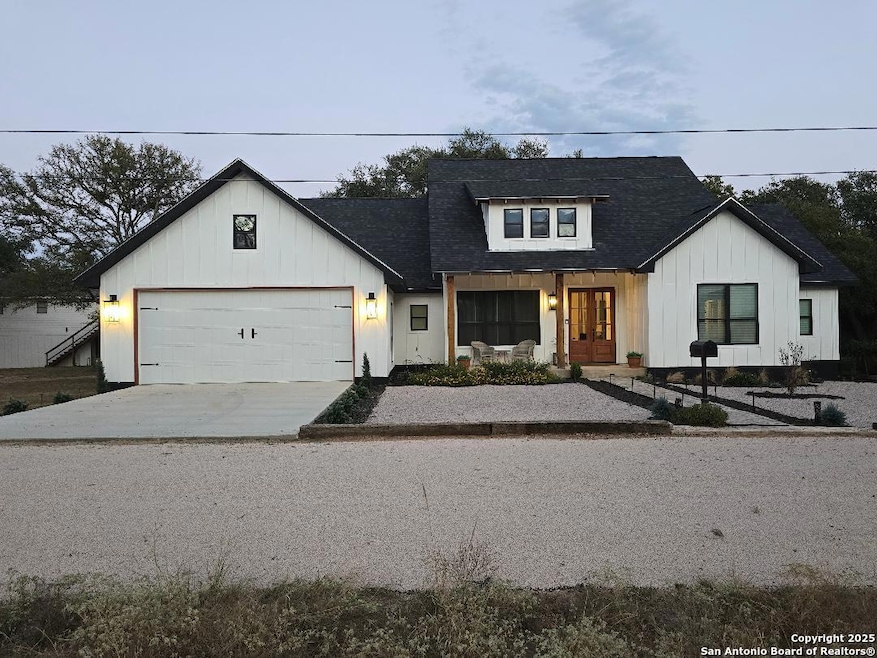 451 Legion Loop, Kingsland, TX 78639 - photo 1