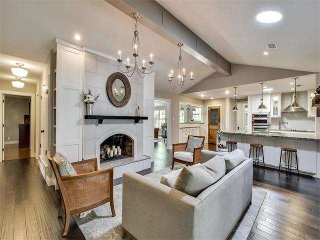 Gorgeous Single Story with Gleaming Hardwoods. Eye