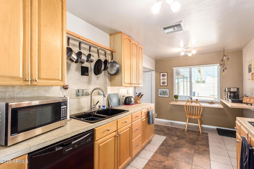 1314 W Mariposa St, Phoenix, AZ 85013 - photo 1