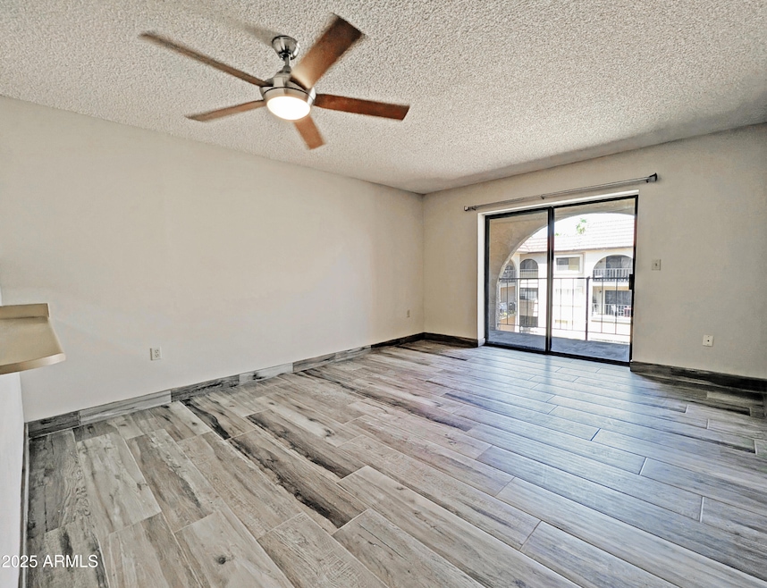 great room with breakfast bar
