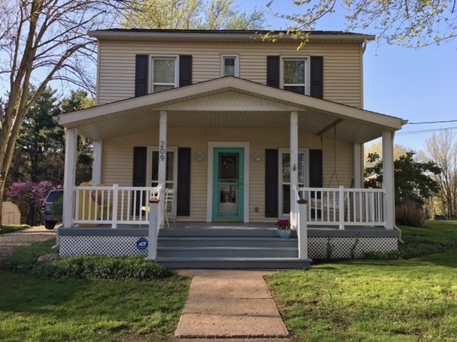 209 W Front St, New Carlisle, IN 46552 - photo 1