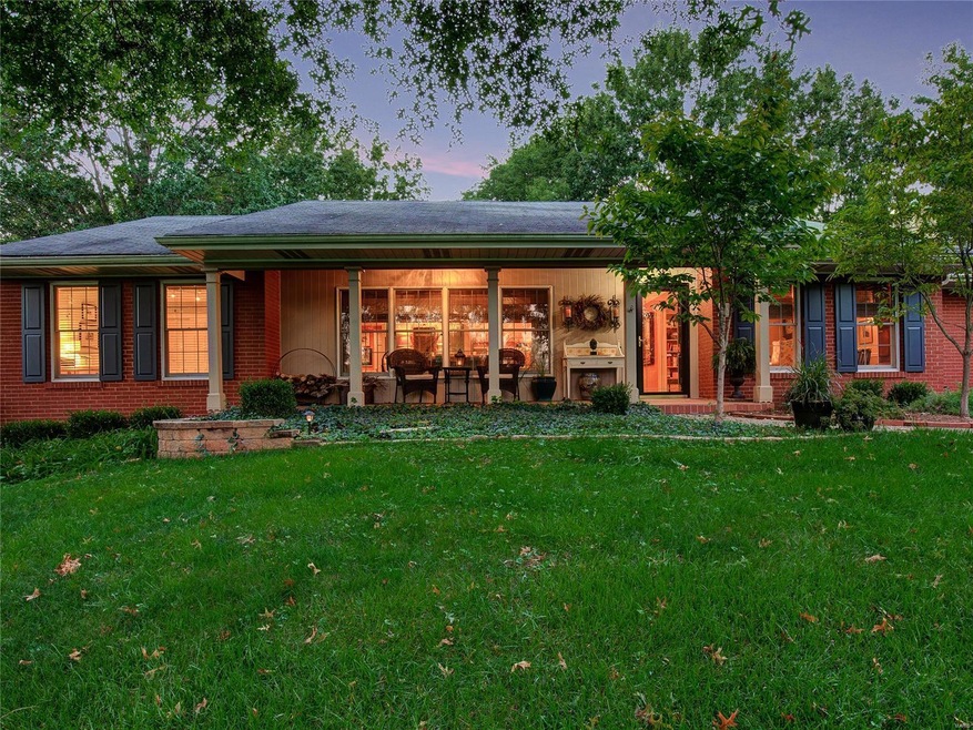 Welcome home to this simply charming residence in Thornhill Estates. The front porch is just the beginning of your tour. Impeccably updated and meticulously maintained by a very special design-savvy couple, you will love every inch of 1931 Muir Woods