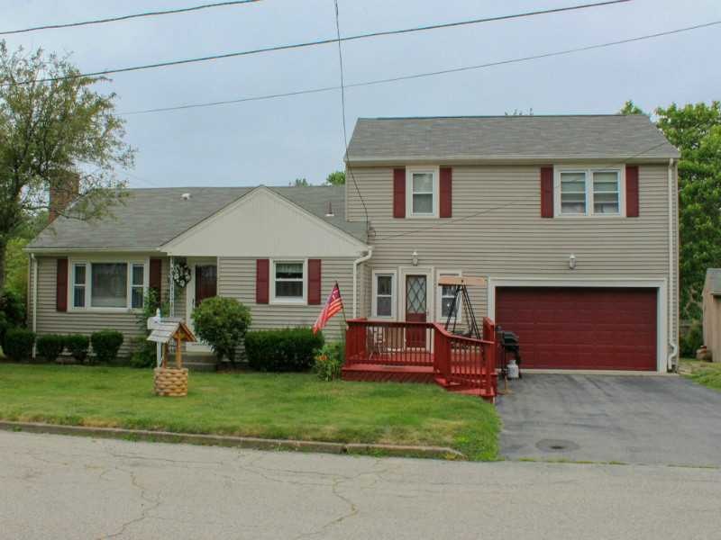2 Mainview Ave, Warren, RI 02885 - photo 1
