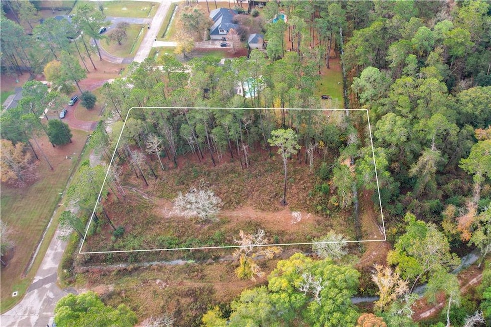 433 Secluded Grove Loop, Madisonville, LA 70447 - photo 1